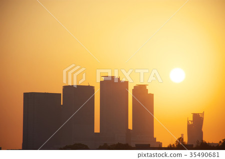 Nagoya Station Building Group and Sunrise (October 2017) Nagoya Station Building Group and Sunrise (October 2017) 35490681