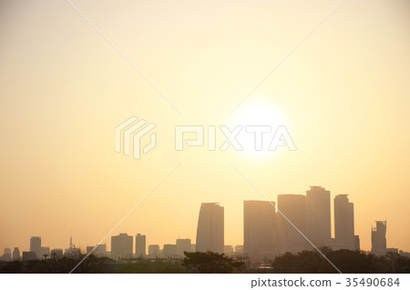 Nagoya Station Building Group and Sunrise (October 2017) Nagoya Station Building Group and Sunrise (October 2017) 35490684