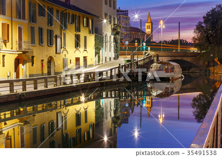 Naviglio Grande canal in Milan, Lombardia, Italy 35491538