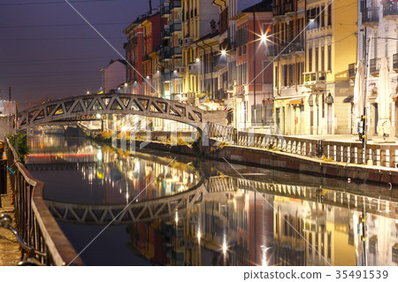 Naviglio Grande canal in Milan, Lombardia, Italy 35491539