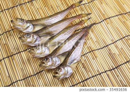 Hatahata乾食品成分 35491636