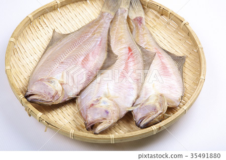 紅色比目魚乾食品成分 35491880