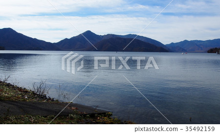 中禪寺湖（Chuzenjiko） 35492159