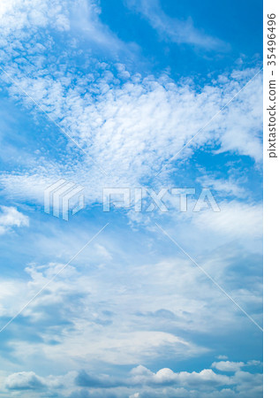 晚夏天空秋天天空雲彩拷貝空間寬拷貝空間普通天空標記 晚夏天空秋天天空雲彩拷貝空間寬拷貝空間普通天空標記 35496496