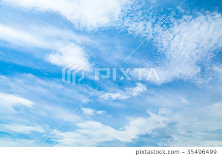 晚夏天空秋天天空雲彩拷貝空間寬拷貝空間普通天空標記 晚夏天空秋天天空雲彩拷貝空間寬拷貝空間普通天空標記 35496499