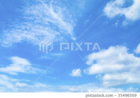 晚夏天空秋天天空雲彩拷貝空間寬拷貝空間普通天空標記 晚夏天空秋天天空雲彩拷貝空間寬拷貝空間普通天空標記 35496509