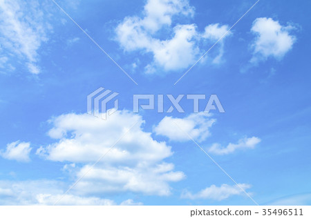 晚夏天空秋天天空雲彩拷貝空間寬拷貝空間普通天空標記 晚夏天空秋天天空雲彩拷貝空間寬拷貝空間普通天空標記 35496511