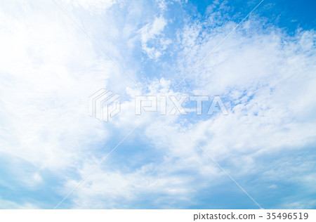 晚夏天空秋天天空雲彩拷貝空間寬拷貝空間普通天空標記 晚夏天空秋天天空雲彩拷貝空間寬拷貝空間普通天空標記 35496519