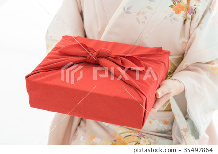 Gift 35497864