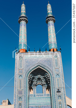 Islamic mausoleum old architecture mosque minaret Islamic mausoleum old architecture mosque minaret 35497887