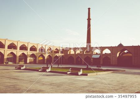 Sheikh Lotfollah Mosque at Naqhsh-e Jahan Square 35497955