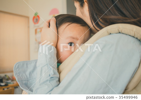 put to sleep, put to bed, cuddle string 35499946