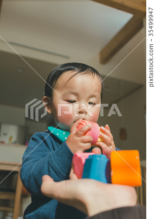 little child, toddler, younger 35499947