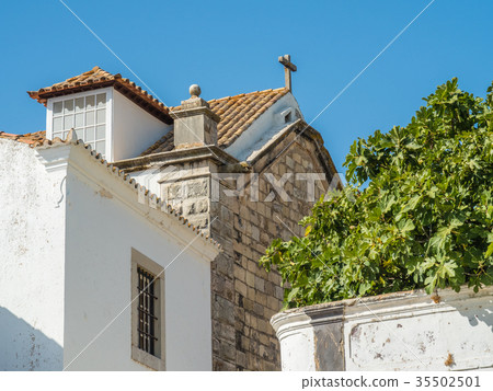 In the old alleyways of Faro, Portugal 35502501