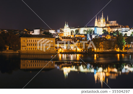 view of historical center of Prague with castle 35504297