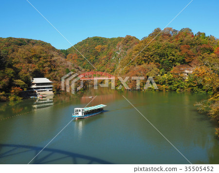 Teiji Gorge 35505452