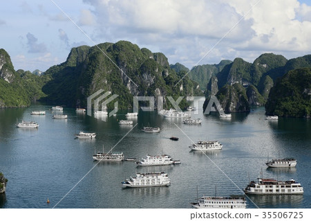 Halong Bay, Vietnam Halong Bay, Vietnam 35506725