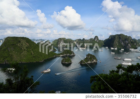 Halong Bay, Vietnam 35506732