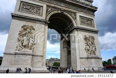 Arc de Triomphe Etoile Arc de Triomphe Etoile 35511477