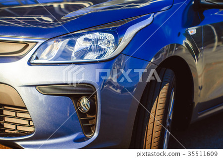 Car headlight in front 35511609