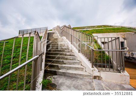 台灣台東大學圖書館Asia Taiwan Taitung University Library 35512881