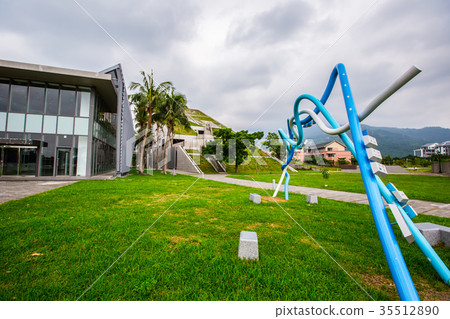 Taiwan Taitung University Library Taiwan Taiwan Taitung University Library 35512890