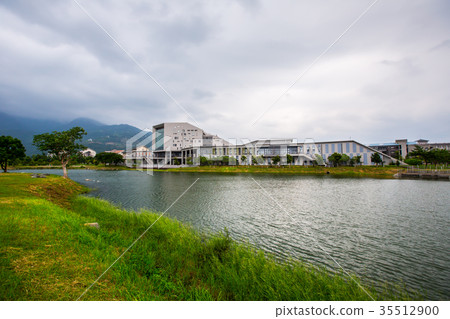 Taiwan Taitung University Library Taiwan Taiwan Taitung University Library 35512900