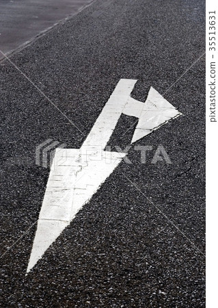 道路標記 道路標記 35513631