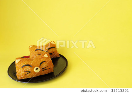 Inari sushi with fox Inari sushi with fox 35515291