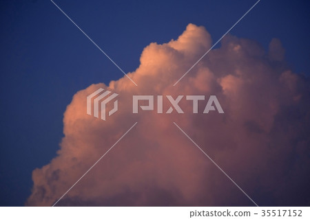 傍晚的天空 35517152