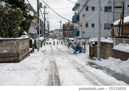 雪犁關東大雪的記錄 35518850