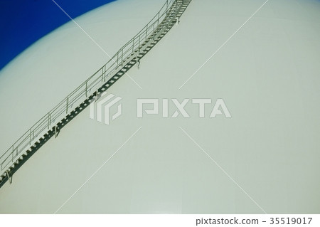 Gas tank 35519017