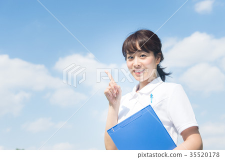 Nurse (nurse) Nurse (nurse) 35520178