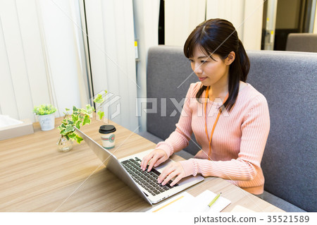 女商人 女商人 35521589