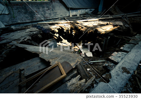 廢墟 35523930