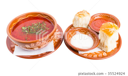Classic ukrainian borscht. Classic ukrainian borscht. 35524924