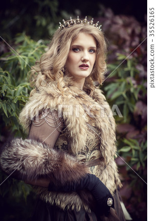 queen in furs in the autumn forest queen in furs in the autumn forest 35526165