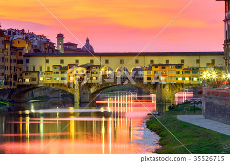 Florence. Ponte Vecchio. Florence. Ponte Vecchio. 35526715