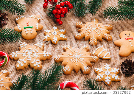 Christmas gingerbread cookies homemade  35527992