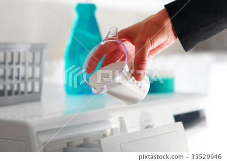 laundry detergent in dosing cup laundry detergent in dosing cup 35529946