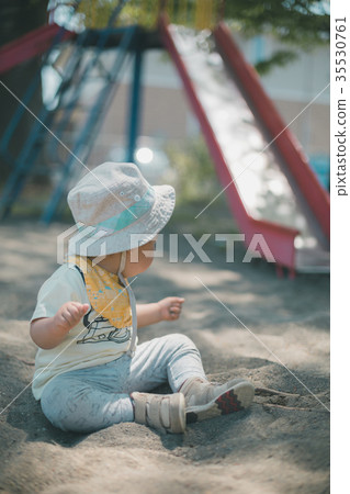 younger, park, parks 35530761