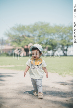 younger, park, parks 35530762