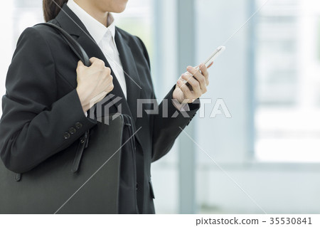 新生婦女 35530841