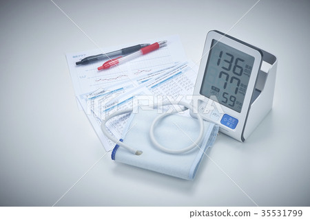 Sphygmomanometer  35531799