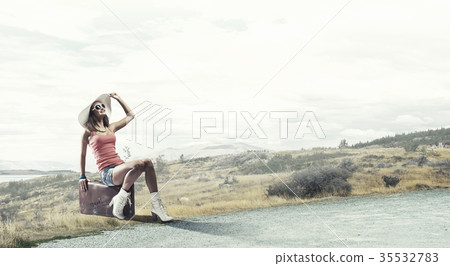 Hitch hiking traveling Hitch hiking traveling 35532783