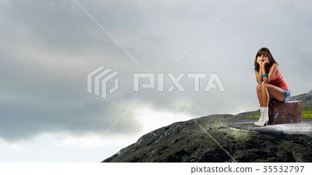 Hitch hiking traveling Hitch hiking traveling 35532797