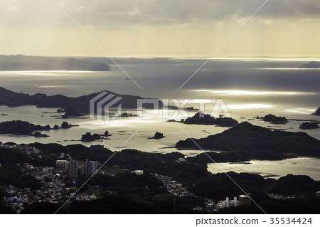 美麗的長崎的Kujukushima島（Yuharidake天文台） 35534424