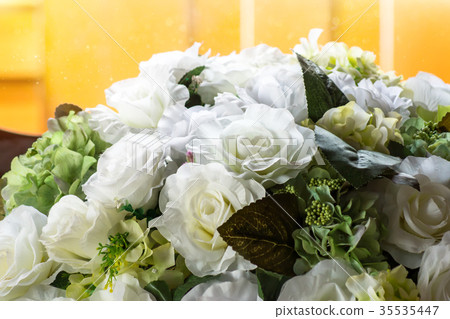 White fake roses in the wedding White fake roses in the wedding 35535447