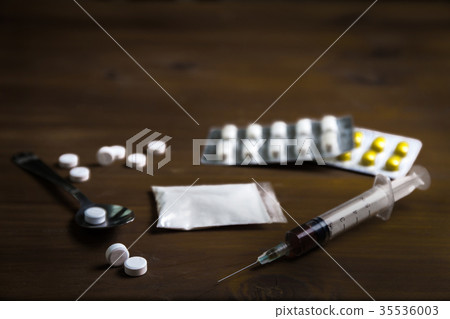 man substance dependence medication  35536003