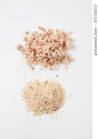 Cooked brown rice on white table Cooked brown rice on white table 35538053